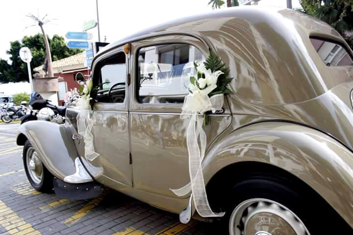 Detalles De Decoracion Muy Elaborados Coches Clasicos Para Bodas Y Eventos Glamour Cars